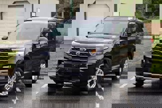 Certified 2022 Ford Explorer XLT w/ Equipment Group 202A image 1