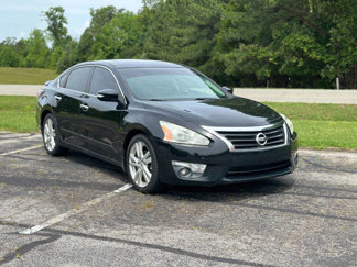 Used 2015 Nissan Altima 3.5 SL image 1