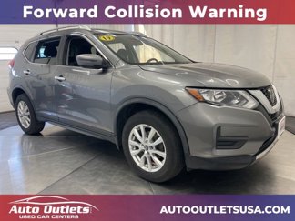 Used 2019 Nissan Rogue S image 1