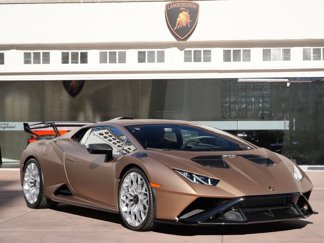 Used 2024 Lamborghini Huracan STO image 1