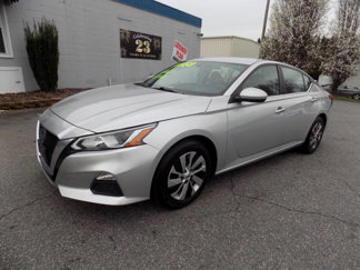Used 2019 Nissan Altima 2.5 S image 1