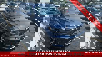 Used 2019 Volvo XC40 T5 Inscription image 1