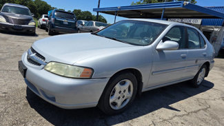 Used 2001 Nissan Altima GXE image 1