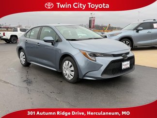 Used 2022 Toyota Corolla LE image 1