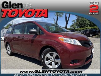 Used 2015 Toyota Sienna L image 1