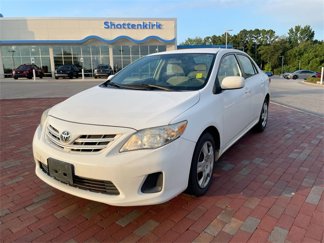 Used 2013 Toyota Corolla LE image 1