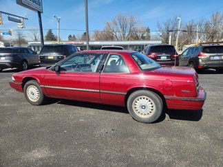 Used 1993 Buick Regal Custom image 1