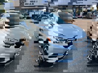 Used 2021 Buick Encore Preferred image 1