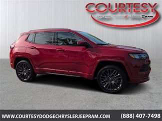 Certified 2022 Jeep Compass Limited image 1