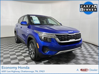 Used 2023 Kia Seltos LX image 1