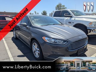 Used 2016 Ford Fusion SE image 1