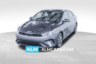 Used 2023 Kia Forte LXS image 1