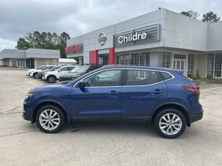 Used 2022 Nissan Rogue Sport S image 1