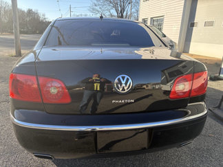 Used 2004 Volkswagen Phaeton V8 image 1