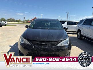 Used 2019 Chrysler Pacifica Touring Plus w/ S Appearance Package video 1
