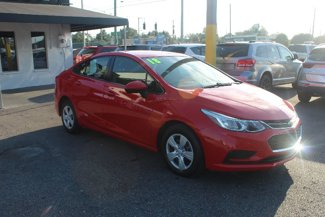 Used 2018 Chevrolet Cruze LS image 1