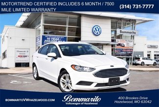 Used 2018 Ford Fusion SE w/ Fusion SE Technology Package image 1