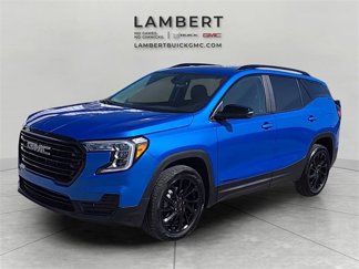 Used 2024 GMC Terrain SLE w/ Driver Convenience Package image 1