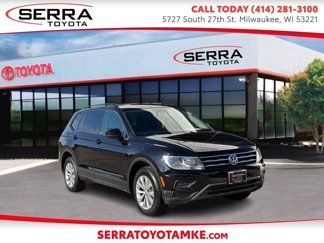 Used 2020 Volkswagen Tiguan S image 1