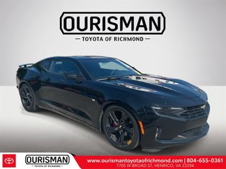 Used 2019 Chevrolet Camaro LT image 1