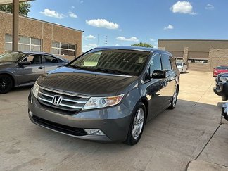 Used 2011 Honda Odyssey Touring image 1