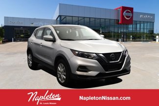 Used 2022 Nissan Rogue Sport S image 1