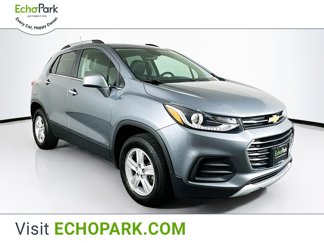 Used 2019 Chevrolet Trax LT w/ LT Convenience Package image 1