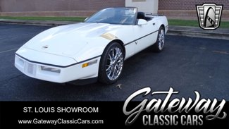 Used 1990 Chevrolet Corvette Convertible image 1