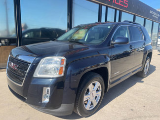 Used 2015 GMC Terrain SLT image 1