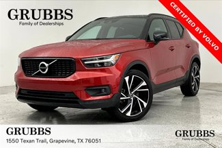 Certified 2021 Volvo XC40 T5 R-Design image 1