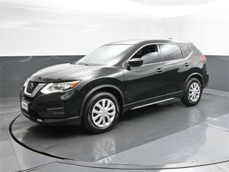 Used 2020 Nissan Rogue S image 1