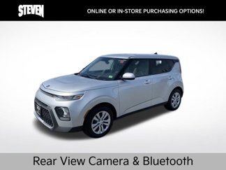 Used 2021 Kia Soul LX image 1