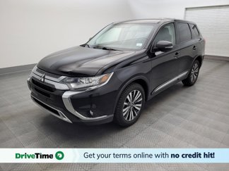 Used 2019 Mitsubishi Outlander LE image 1