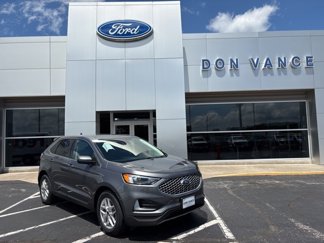Used 2024 Ford Edge SEL image 1
