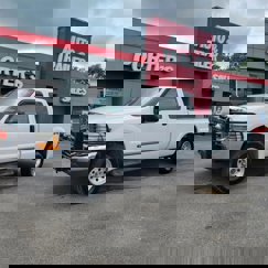 Used 2000 Ford F250 XLT image 1