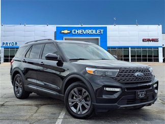 Used 2022 Ford Explorer XLT w/ Equipment Group 202A image 1