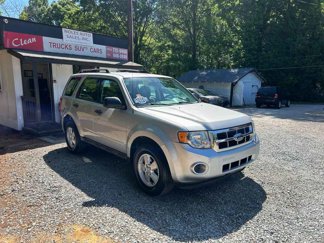 Used 2009 Ford Escape XLS image 1