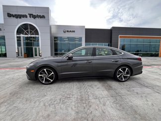 Used 2023 Hyundai Sonata SEL Plus image 1