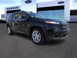 Used 2018 Jeep Cherokee Latitude Plus w/ Cold Weather Group image 1