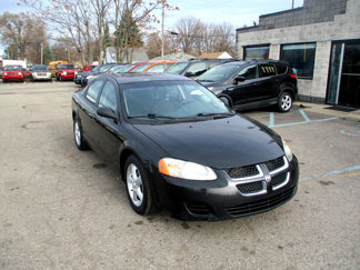 Used 2005 Dodge Stratus SXT image 1