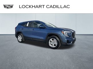 Used 2024 GMC Terrain SLE image 1