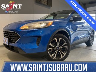 Used 2021 Ford Escape SE w/ SE Sport Appearance Package image 1