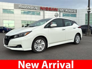 Used 2023 Nissan Leaf S image 1