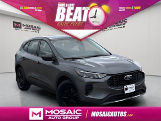 Used 2023 Ford Escape AWD image 1
