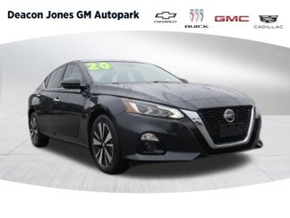 Used 2020 Nissan Altima 2.5 SV image 1