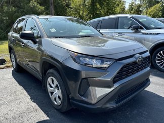 Used 2021 Toyota RAV4 LE image 1