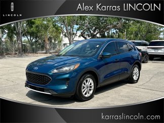 Used 2020 Ford Escape SE image 1