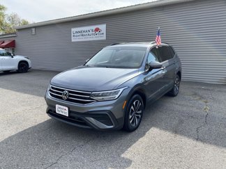 Used 2023 Volkswagen Tiguan S image 1