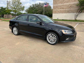 Used 2016 Volkswagen Jetta SEL image 1