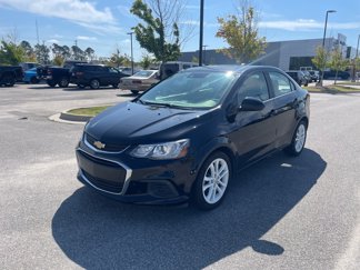 Used 2020 Chevrolet Sonic LT w/ Convenience Package image 1